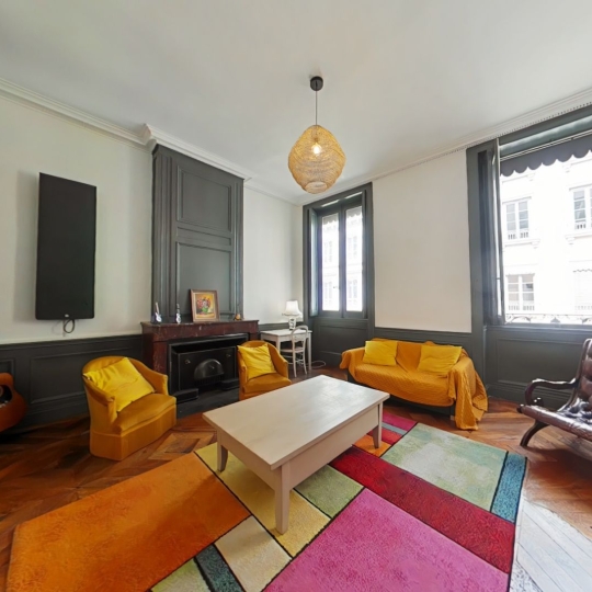  Annonces CHAPONOST : Appartement | LYON (69002) | 85 m2 | 1 515 € 