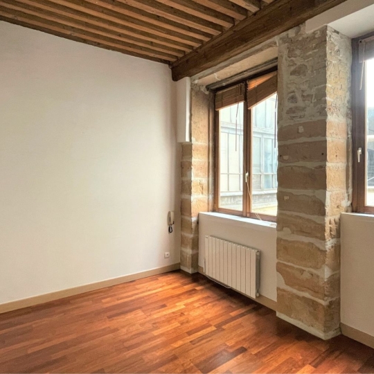  Annonces CHAPONOST : Appartement | LYON (69002) | 69 m2 | 1 157 € 