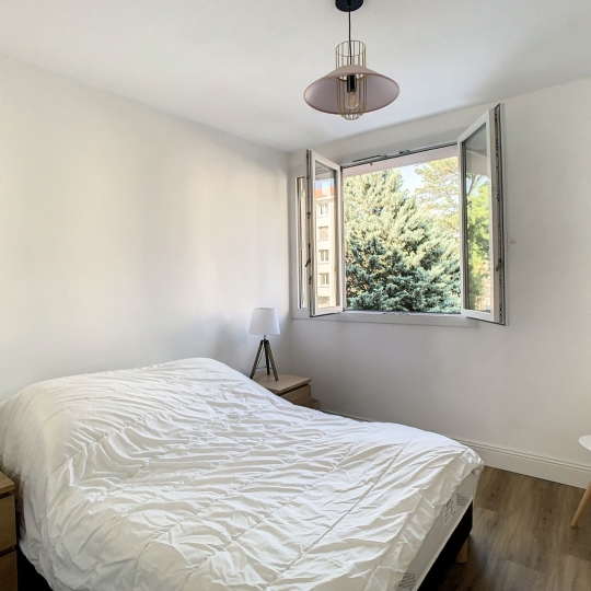  Annonces CHAPONOST : Appartement | LYON (69005) | 81 m2 | 1 450 € 