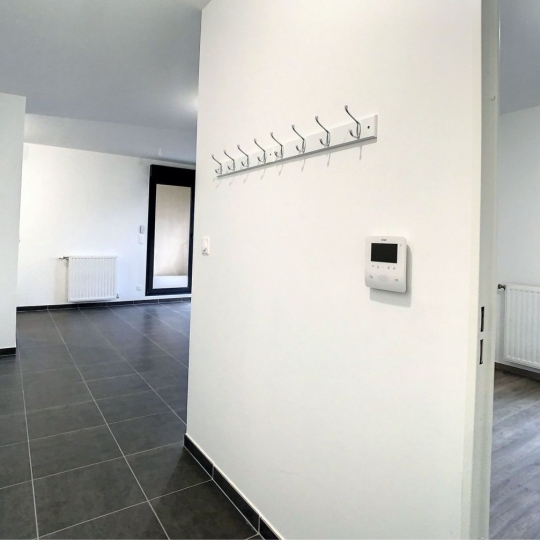  Annonces CHAPONOST : Appartement | FEYZIN (69320) | 49 m2 | 820 € 