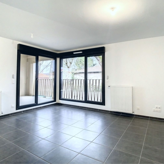  Annonces CHAPONOST : Appartement | FEYZIN (69320) | 49 m2 | 820 € 