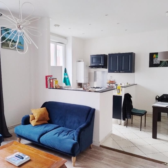  Annonces CHAPONOST : Appartement | LYON (69008) | 80 m2 | 219 900 € 