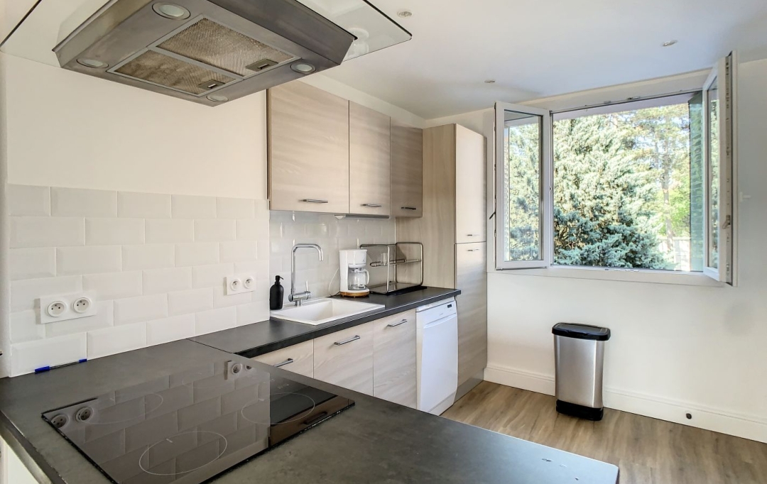 Annonces CHAPONOST : Appartement | LYON (69005) | 81 m2 | 1 450 € 