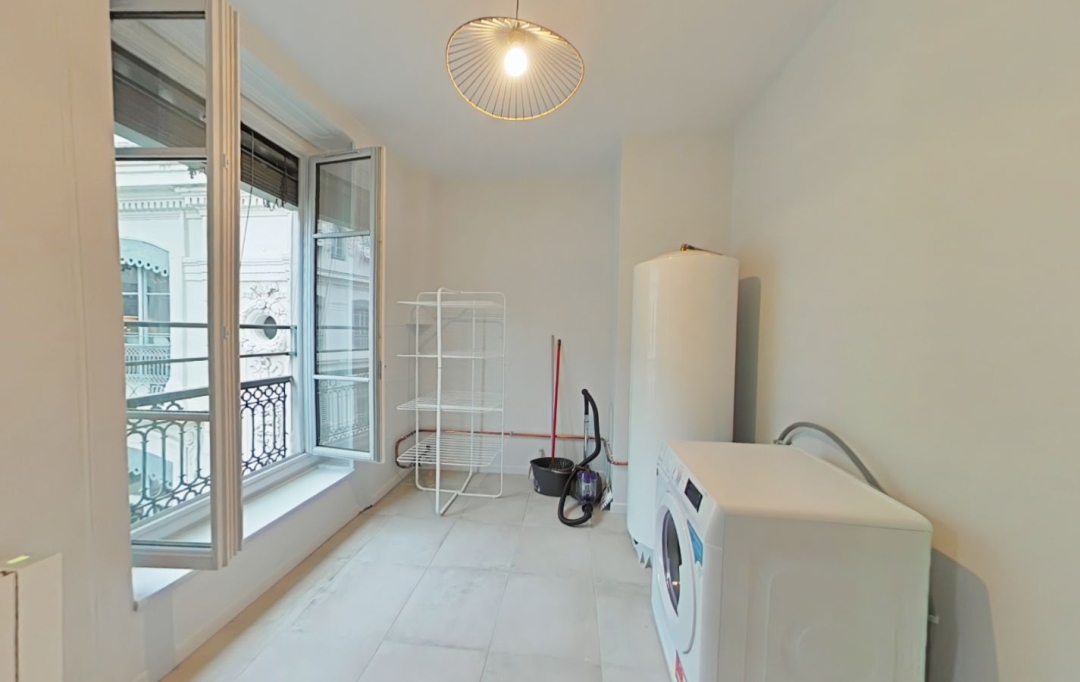 Annonces CHAPONOST : Appartement | LYON (69001) | 133 m2 | 2 600 € 