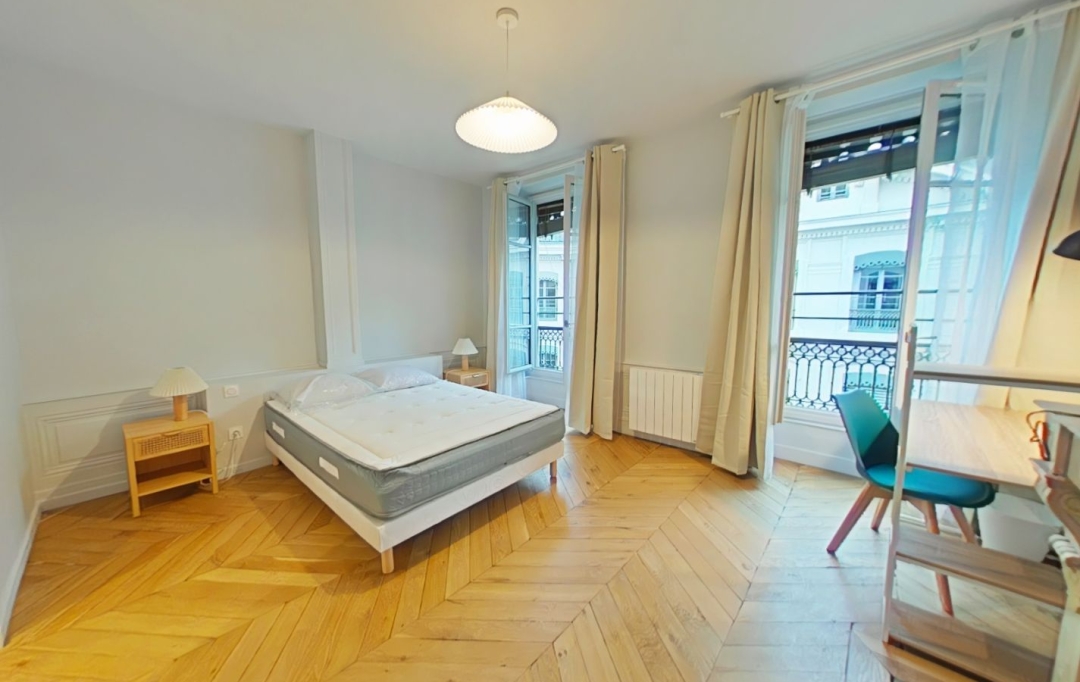 Annonces CHAPONOST : Appartement | LYON (69001) | 133 m2 | 2 600 € 