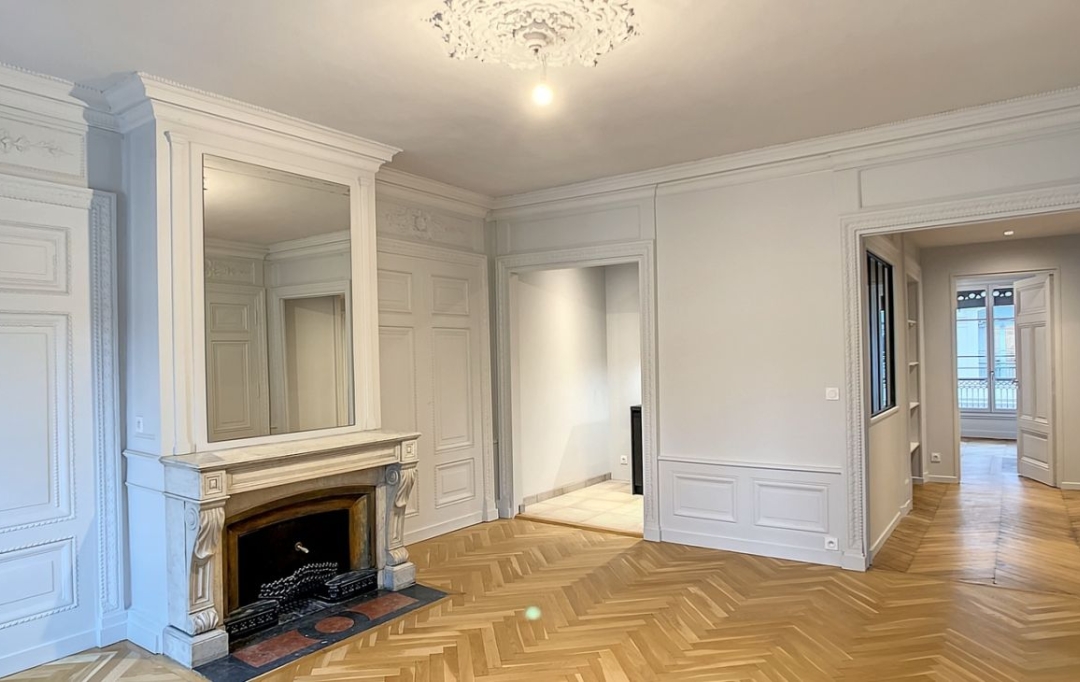 Annonces CHAPONOST : Appartement | LYON (69001) | 133 m2 | 650 € 