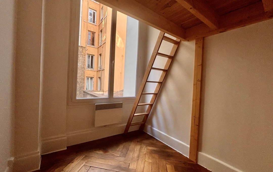 Annonces CHAPONOST : Appartement | LYON (69002) | 75 m2 | 290 000 € 