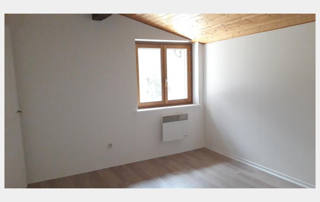 Annonces CHAPONOST : Maison / Villa | COURZIEU (69690) | 48 m2 | 492 € 