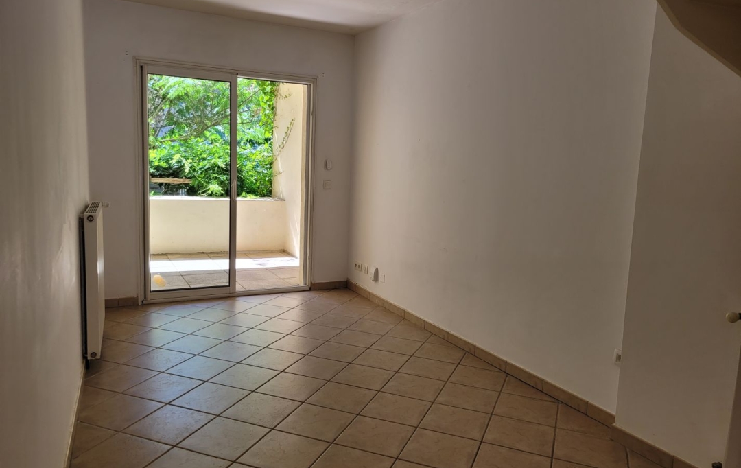 Annonces CHAPONOST : Appartement | COURZIEU (69690) | 81 m2 | 528 € 