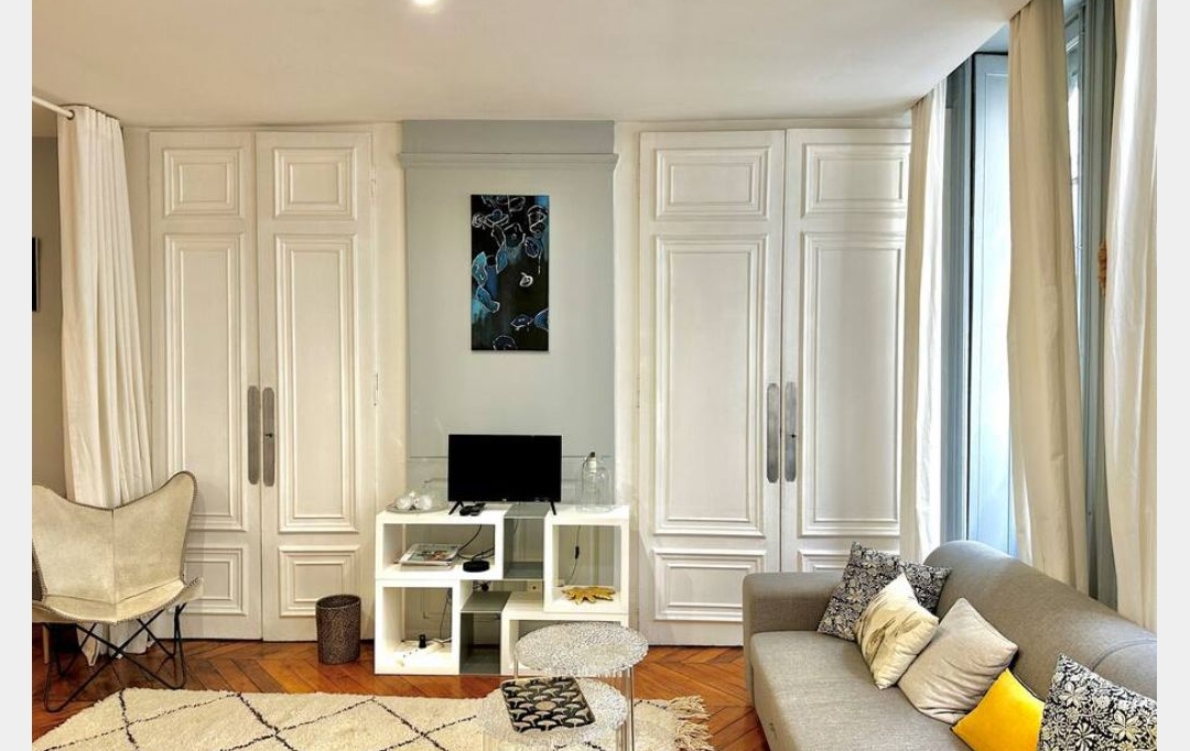 Annonces CHAPONOST : Appartement | LYON (69002) | 55 m2 | 1 950 € 