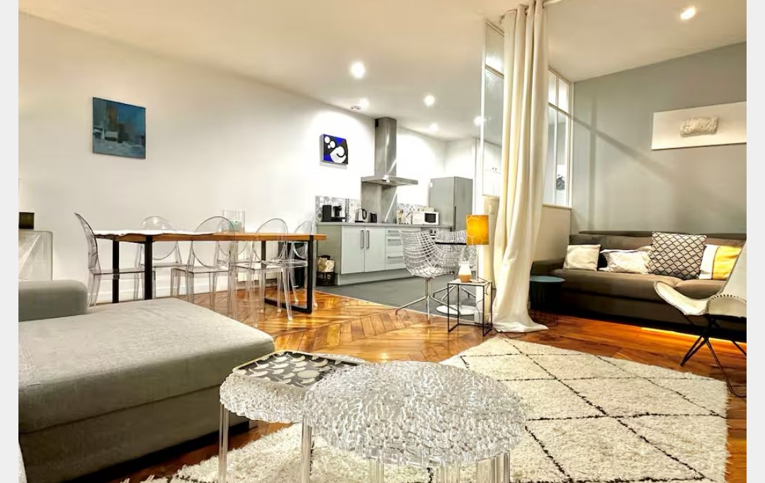 Annonces CHAPONOST : Appartement | LYON (69002) | 55 m2 | 1 950 € 