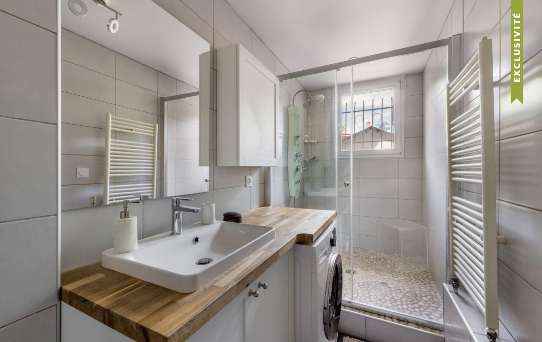 Annonces CHAPONOST : Autres | VILLEURBANNE (69100) | 62 m2 | 230 000 € 