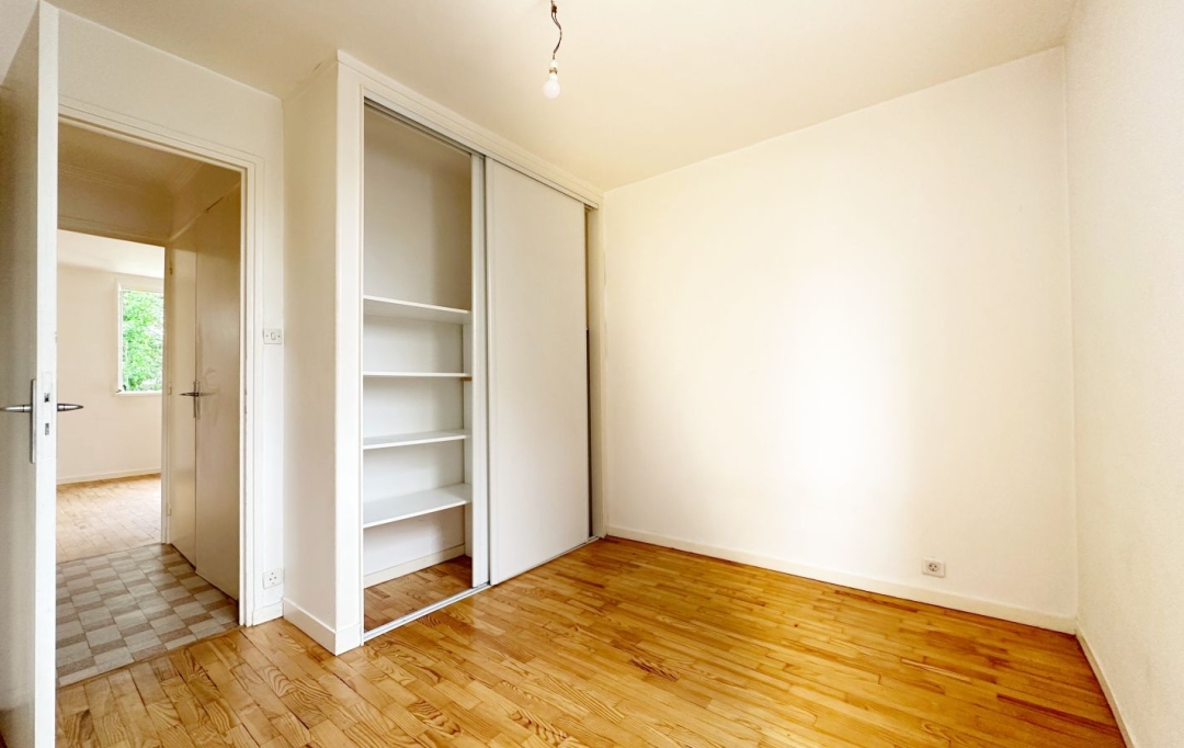 Annonces CHAPONOST : Appartement | LYON (69008) | 51 m2 | 169 000 € 