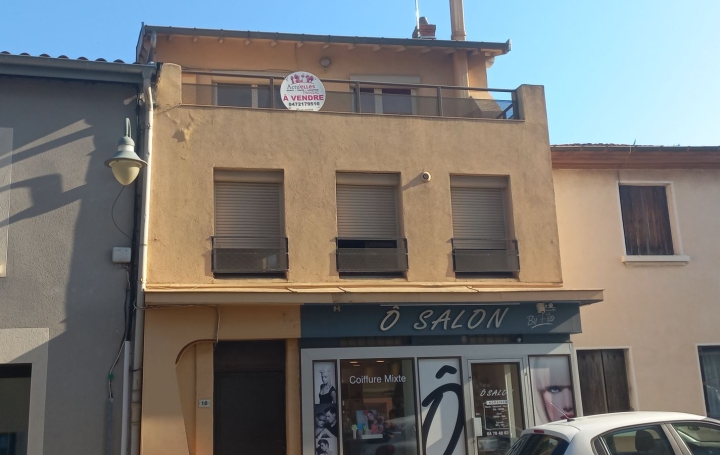 Immeuble   LA TOUR-DE-SALVAGNY  162 m2 621 000 € 